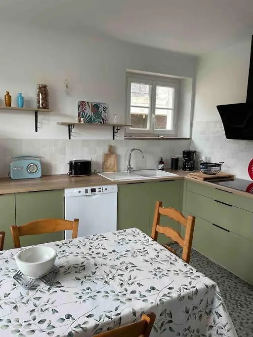 Maison Familiale 8 P En Vallee De Dordogne - Lot Tauriac  0*, Tauriac (Lot)